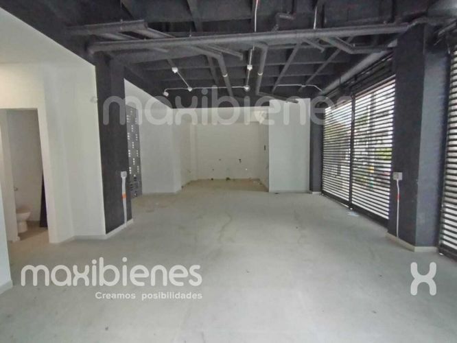 Local en arriendo en Florida Nueva, Medellín, 110 m² · foto 2 de 5