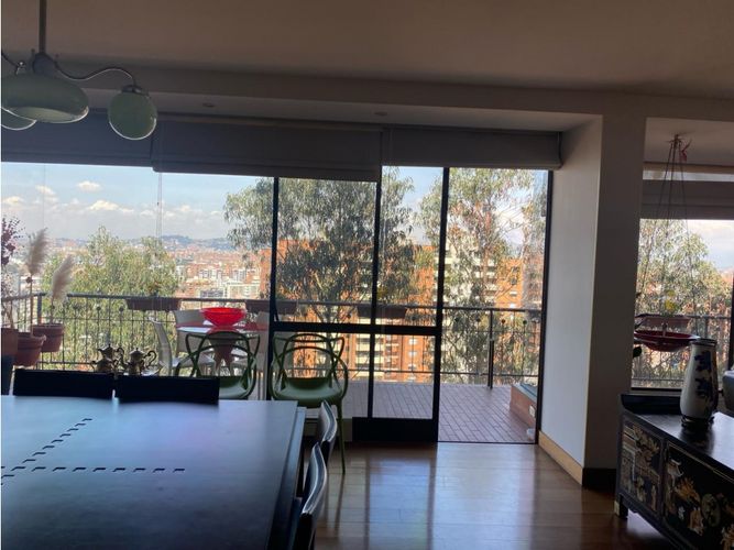 Apartamento de 3 alcobas en venta en Cerros De Los Alpes, Bogotá, 311 m² · foto 4 de 24