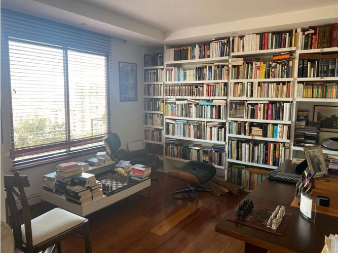 Apartamento de 3 alcobas en venta en Cerros De Los Alpes, Bogotá, 311 m² · foto 7 de 24