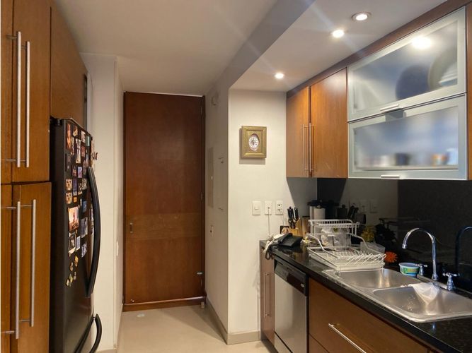 Apartamento de 3 alcobas en venta en Cerros De Los Alpes, Bogotá, 311 m² · foto 11 de 24