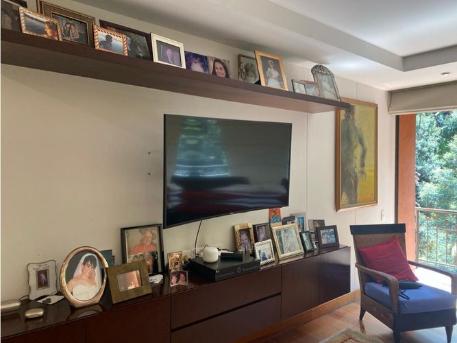 Apartamento de 3 alcobas en venta en Cerros De Los Alpes, Bogotá, 311 m² · foto 16 de 24