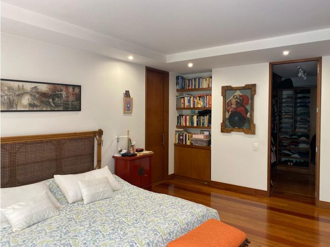 Apartamento de 3 alcobas en venta en Cerros De Los Alpes, Bogotá, 311 m² · foto 24 de 24