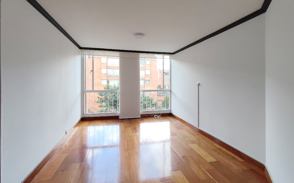 Apartamento en venta en Mirandela, Bogotá · foto 2 de 15