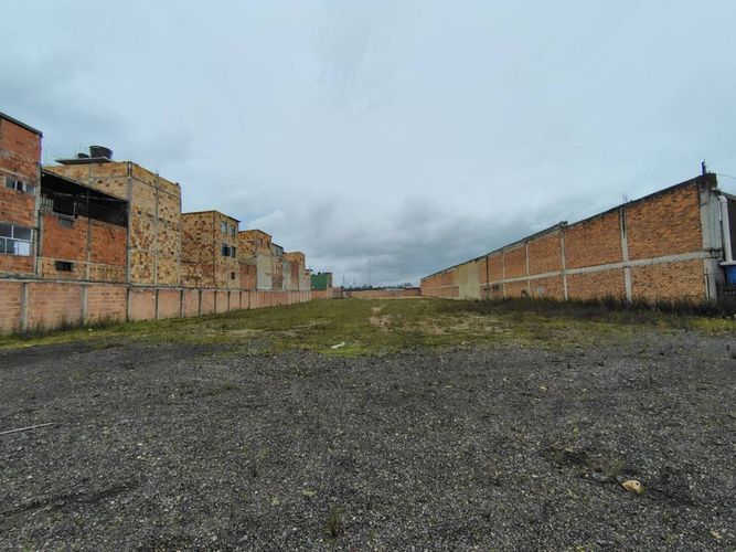Lote en arriendo en Managua, Mosquera, 6400 m² · foto 2 de 8