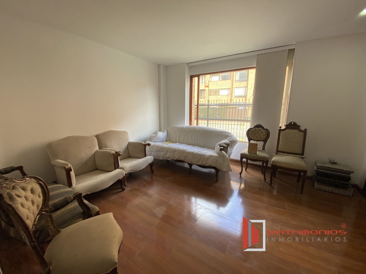 Casa en venta en Colina Campestre, Bogotá · foto 2 de 24
