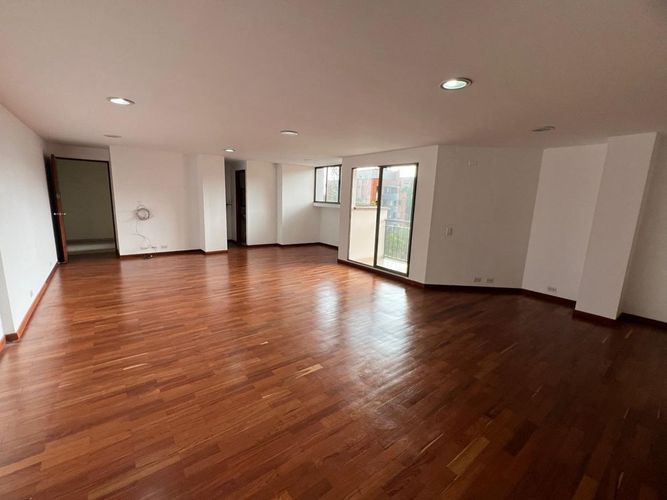 Oficina en arriendo en El Poblado, Medellín, 62 m² · foto 12 de 18