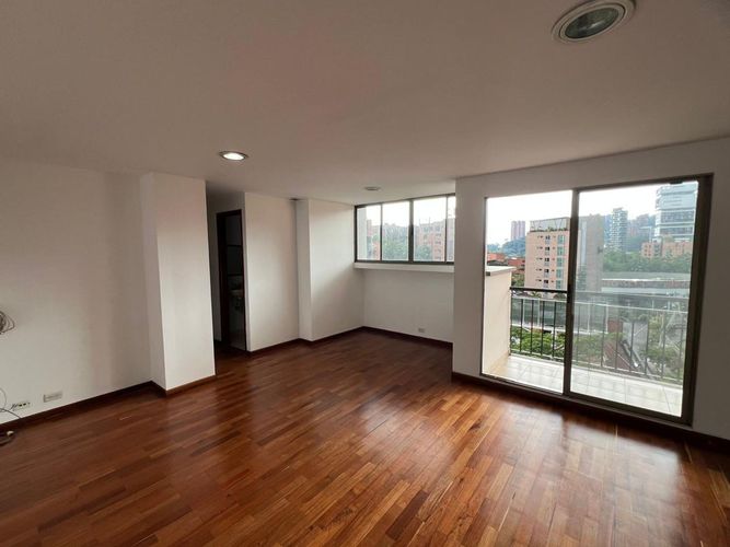 Oficina en arriendo en El Poblado, Medellín, 62 m² · foto 14 de 18