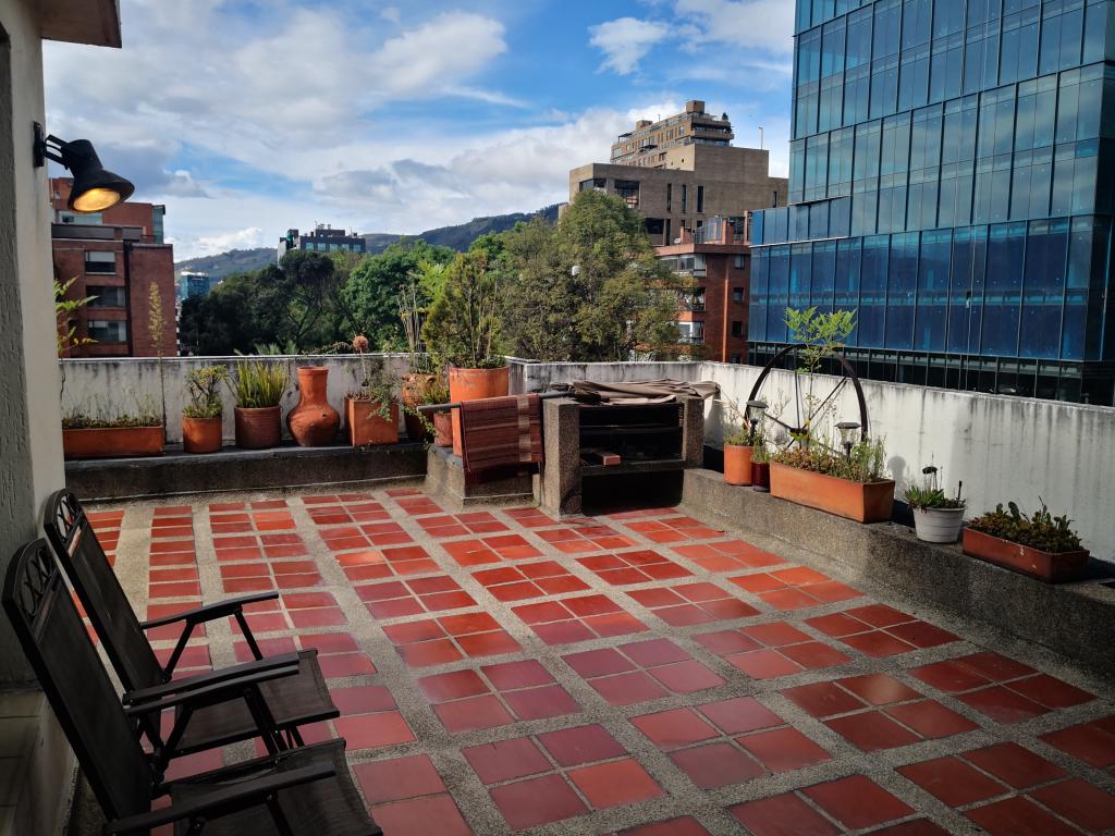 Apartamento en venta en Chico Norte, Bogotá · foto 3 de 15