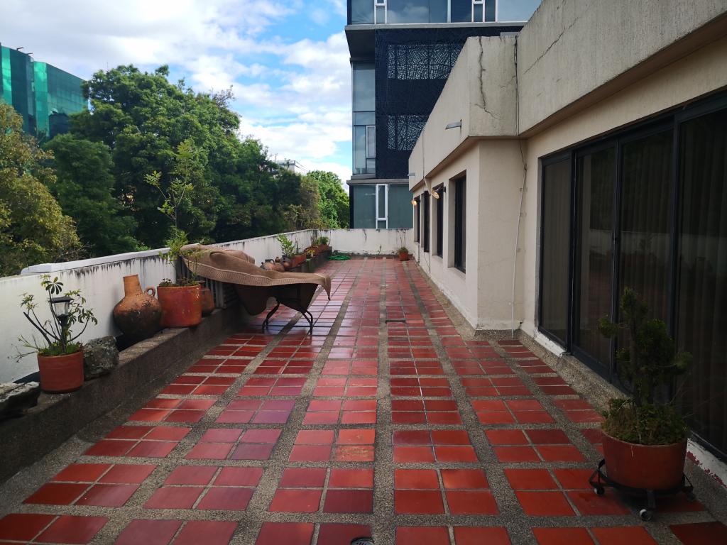 Apartamento en venta en Chico Norte, Bogotá · foto 4 de 15
