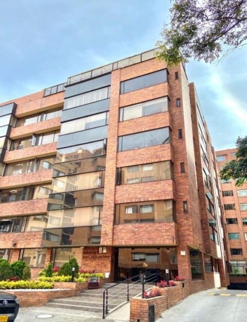 Apartamento en venta en La Carolina, Bogotá · foto 2 de 24
