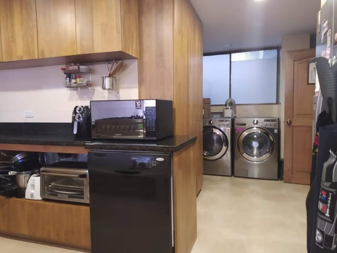 Apartamento en venta en La Carolina, Bogotá · foto 3 de 24