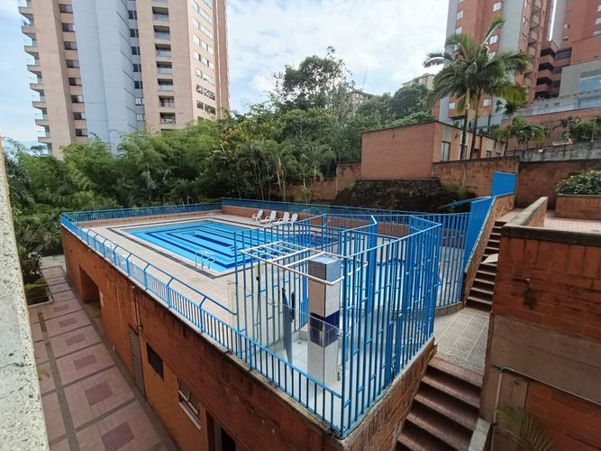 Apartamento de 2 alcobas en arriendo en Vía Las Palmas, Medellín, 56 m² · foto 4 de 12