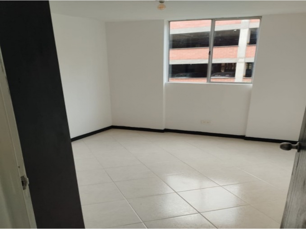 Apartamento en venta en Loma del Indio, Medellín 4