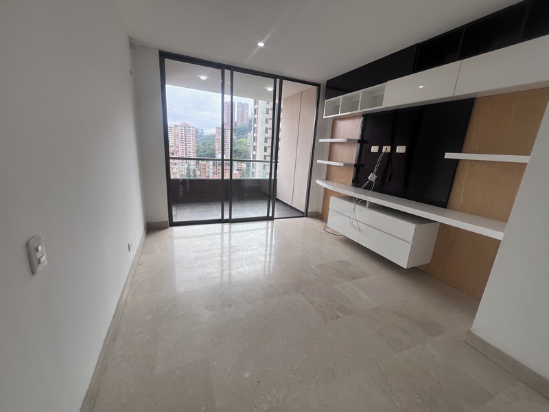 Apartamento en arriendo en La Linde, Medellín · foto 7 de 23