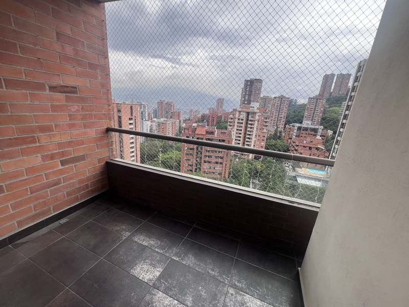 Apartamento en arriendo en La Linde, Medellín · foto 20 de 23