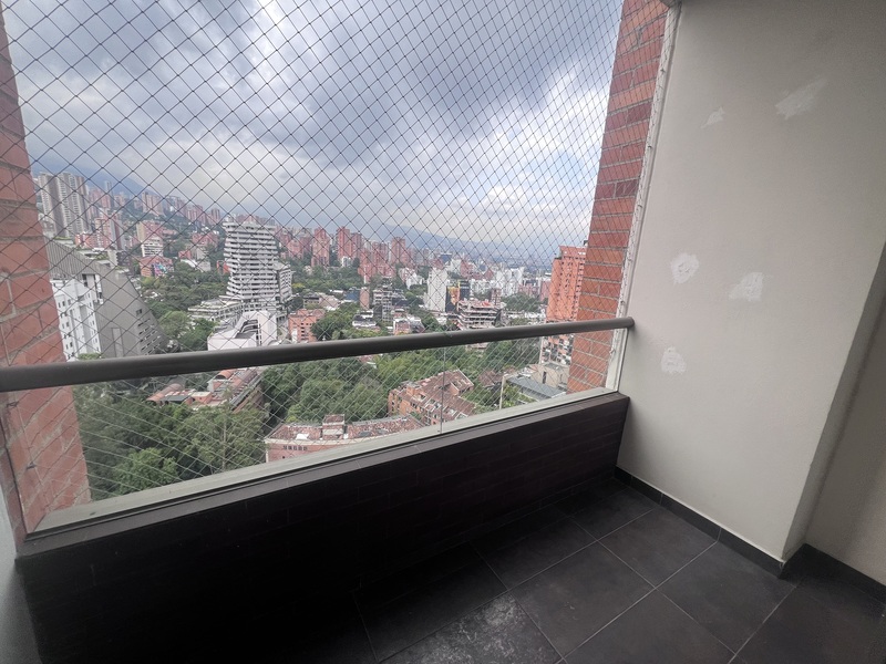 Apartamento en arriendo en La Linde, Medellín · foto 21 de 23