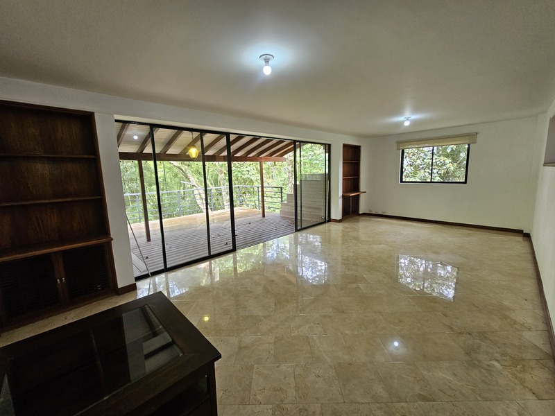 Casa en Arriendo en El Poblado, Medellín