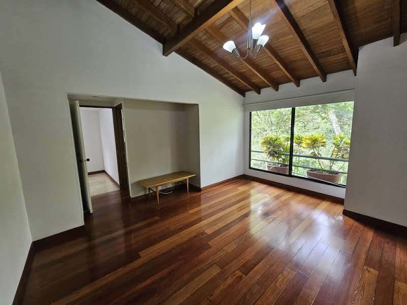 Casa en arriendo en El Poblado, Medellín · foto 15 de 24