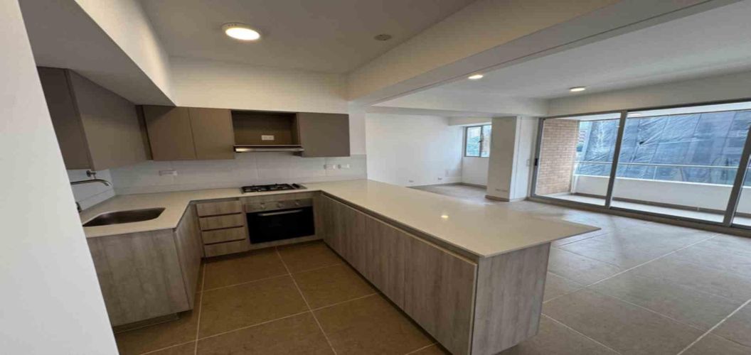 Apartamento de 2 alcobas en arriendo en Villa Carlota, Medellín, 85 m² · foto 3 de 21