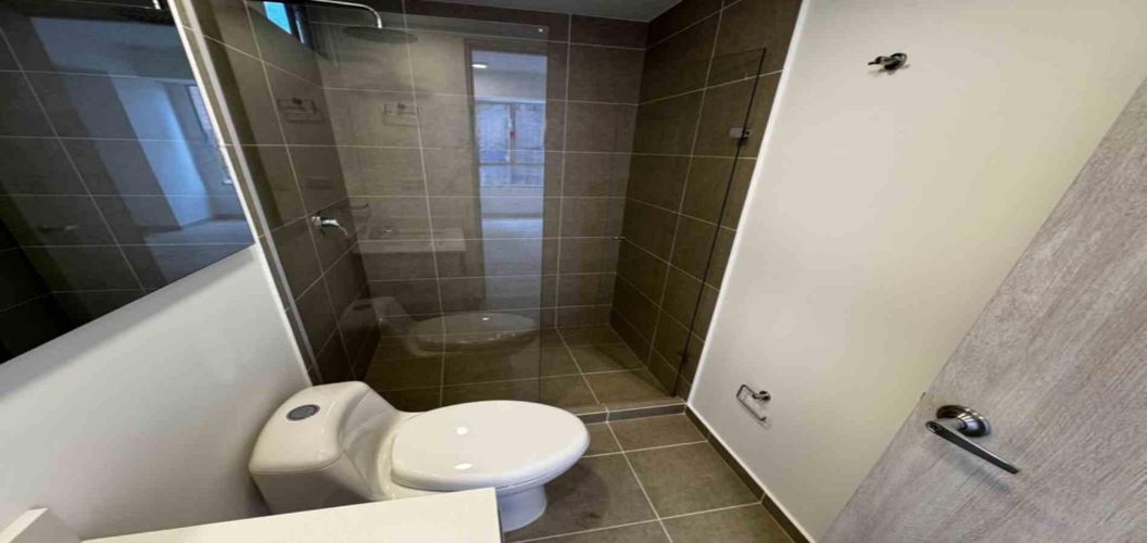 Apartamento de 2 alcobas en arriendo en Villa Carlota, Medellín, 85 m² · foto 15 de 21