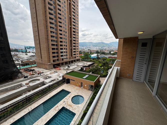 Apartamento de 2 alcobas en arriendo en Villa Carlota, Medellín, 85 m² · foto 21 de 21