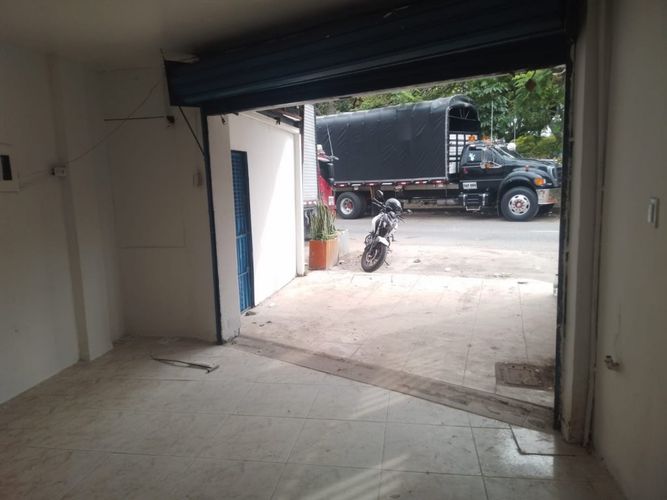 Local en arriendo en San Fernando, Itagüí, 52 m² · foto 3 de 8