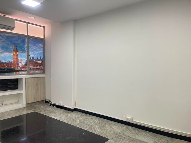 Oficina en arriendo en El Poblado, Medellín, 54 m² · foto 12 de 18