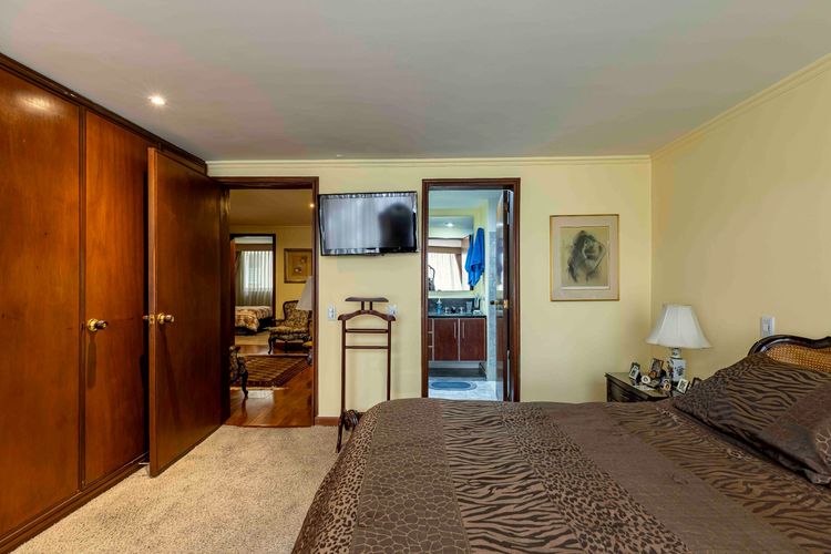 Apartamento en venta en Chico, Bogotá · foto 8 de 24