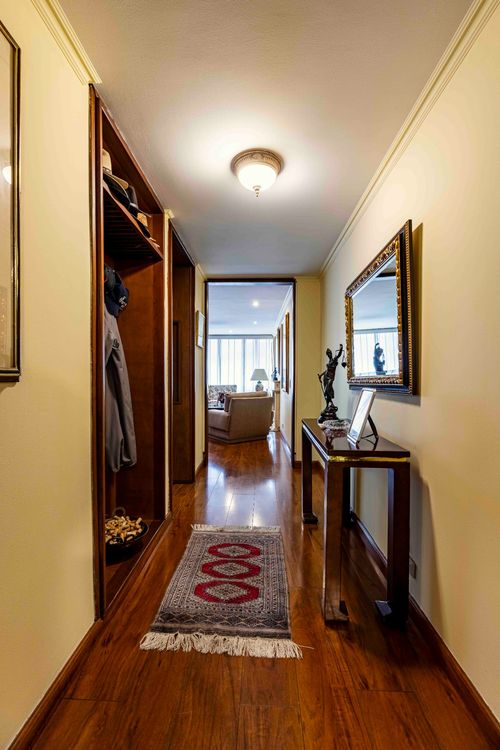 Apartamento en venta en Chico, Bogotá · foto 17 de 24