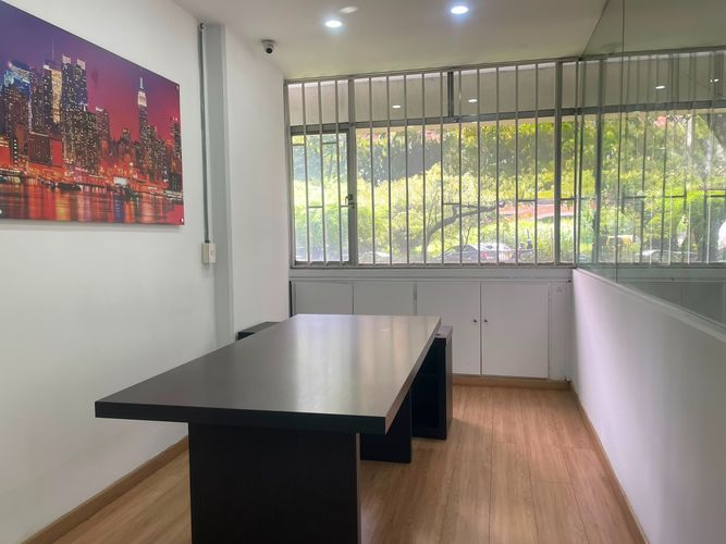 Oficina en arriendo en El Poblado, Medellín, 58 m² · foto 6 de 19