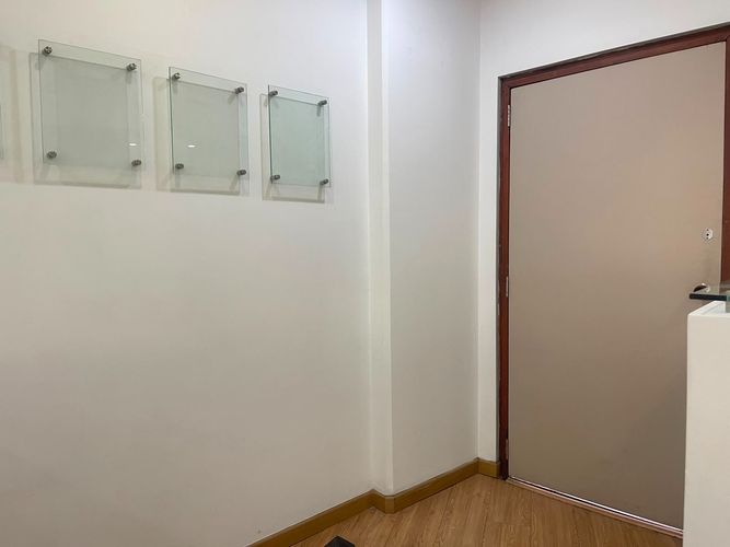 Oficina en arriendo en El Poblado, Medellín, 58 m² · foto 9 de 19