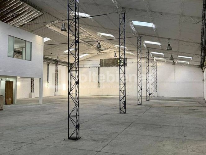Bodega en arriendo en Sierra Morena, La Estrella, 850 m² · foto 4 de 4