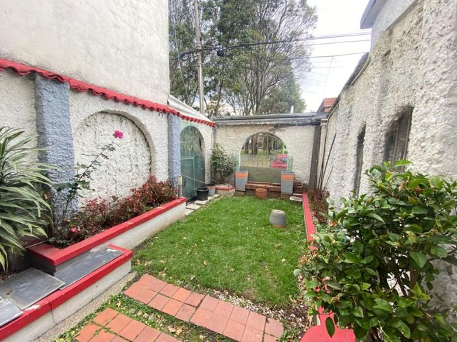 Casa de 5 alcobas en venta en Villa Ines, Bogotá, 212 m² · foto 11 de 24