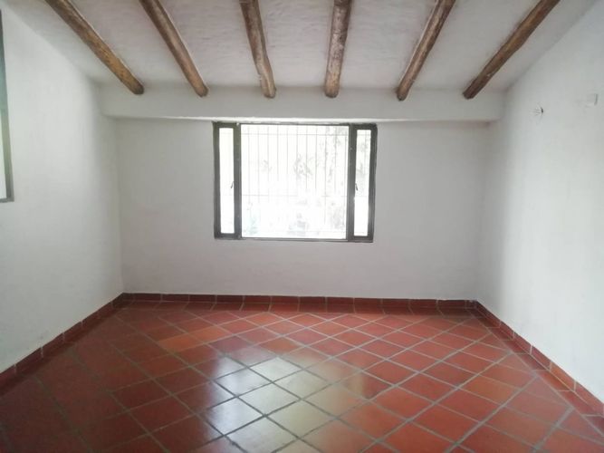 Casa de 5 alcobas en arriendo en Quirinal, Neiva, 240 m² · foto 10 de 24