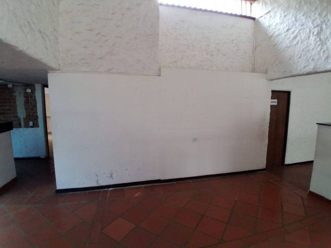 Casa de 5 alcobas en arriendo en Quirinal, Neiva, 240 m² · foto 15 de 24