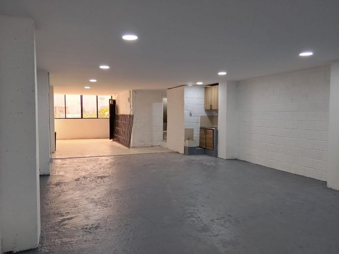 Bodega en venta en Zona Rural, Itagüí, 114 m² · foto 6 de 12