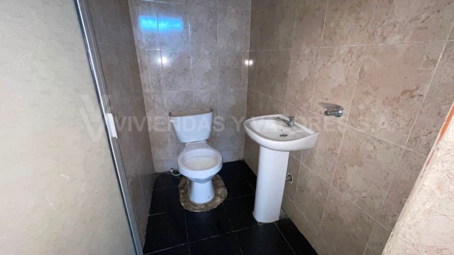Casa de 1 alcoba en venta en La Riviera, Cúcuta, 216 m² · foto 8 de 12