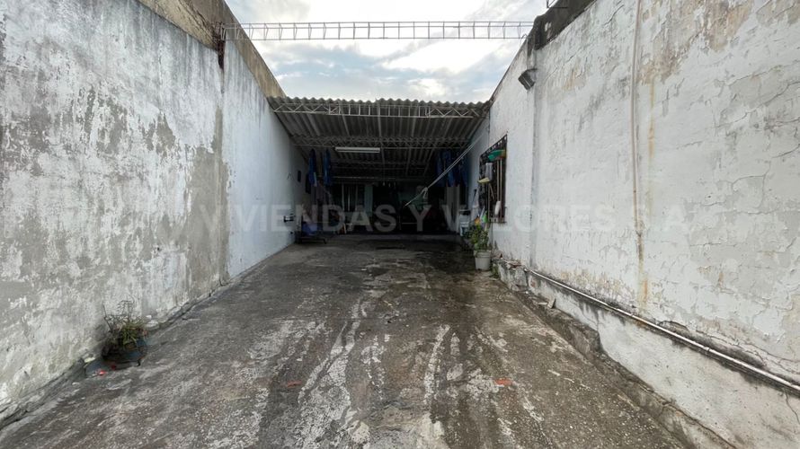Casa de 1 alcoba en venta en La Riviera, Cúcuta, 216 m² · foto 12 de 12