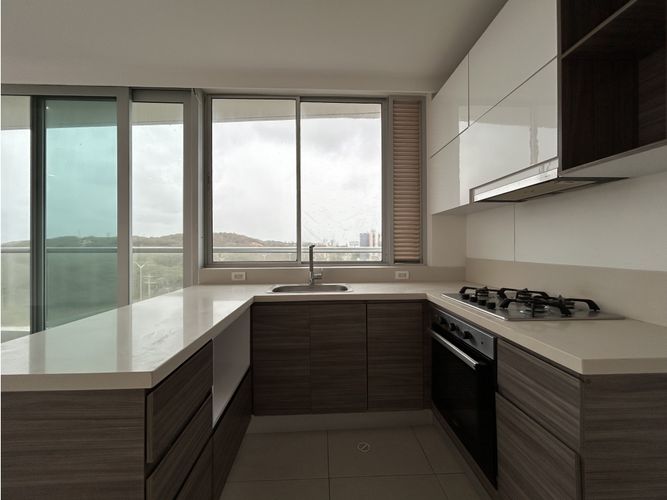 Apartamento de 2 alcobas en venta en Sabanilla, Barranquilla, 105 m² · foto 4 de 18