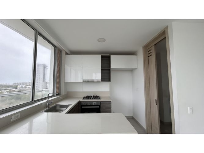 Apartamento de 2 alcobas en venta en Sabanilla, Barranquilla, 105 m² · foto 5 de 18