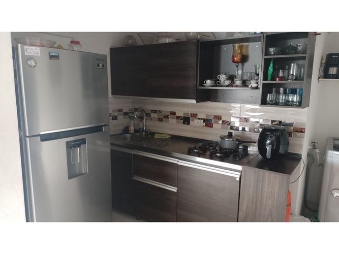 Casa de 10 alcobas en venta en Suramérica, La Estrella, 300 m² · foto 7 de 12