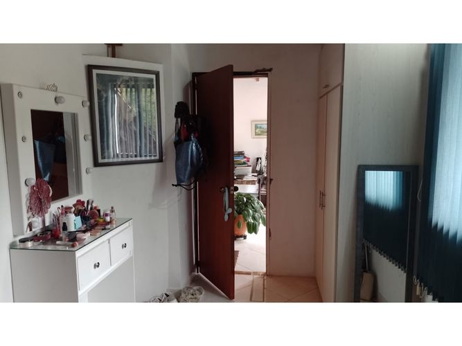 Casa de 10 alcobas en venta en Suramérica, La Estrella, 300 m² · foto 10 de 12