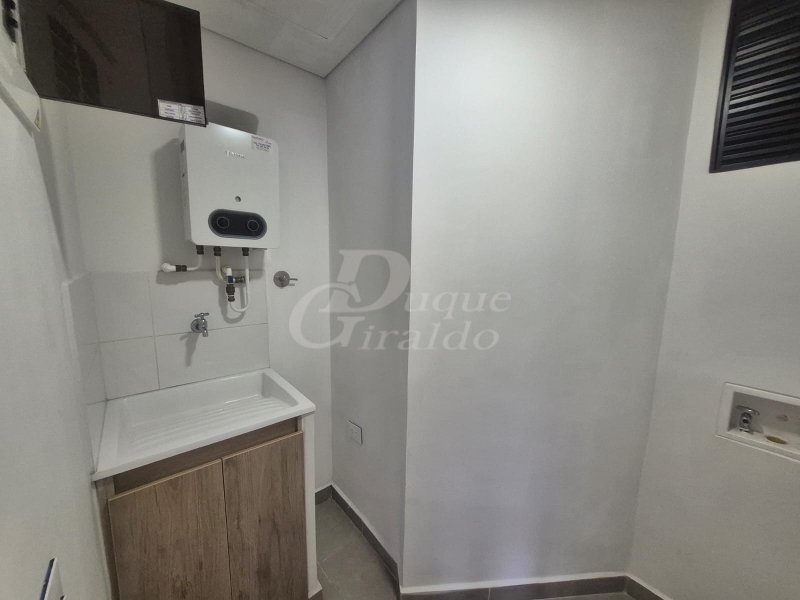Apartamento en arriendo en Las Palmas, Medellín · foto 8 de 17