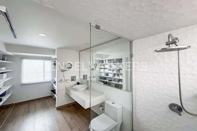 Casa de 4 alcobas en venta en El Batán, Bogotá, 240 m² · foto 13 de 19