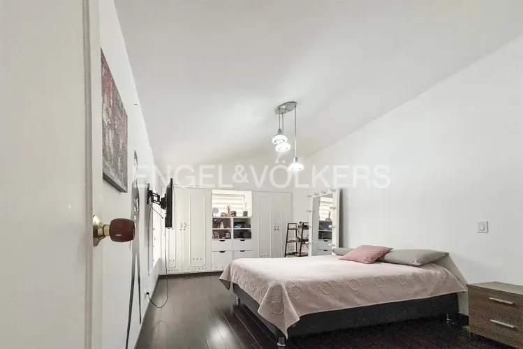 Casa de 4 alcobas en venta en El Batán, Bogotá, 240 m² · foto 11 de 19
