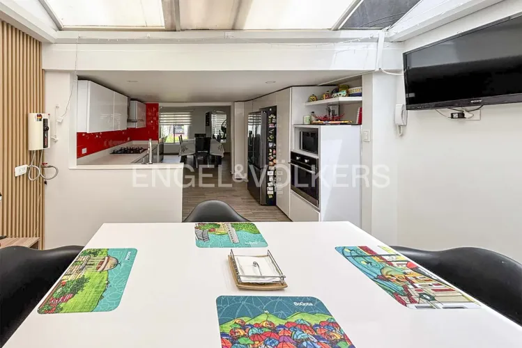 Casa de 4 alcobas en venta en El Batán, Bogotá, 240 m² · foto 7 de 19
