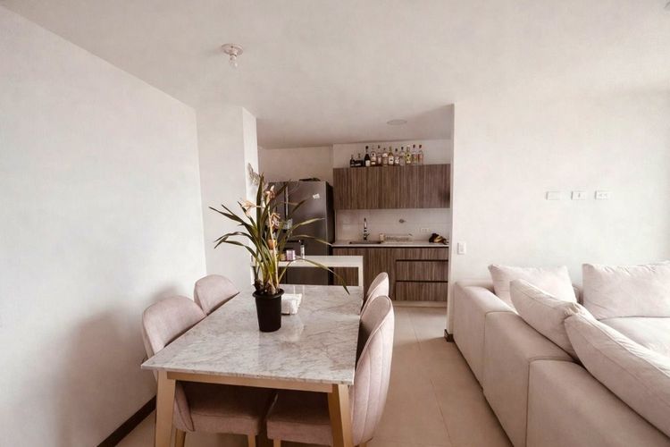 Apartamento de 2 alcobas en venta en Camparola, Itagüí, 70 m² · foto 6 de 15