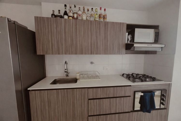 Apartamento de 2 alcobas en venta en Camparola, Itagüí, 70 m² · foto 9 de 15