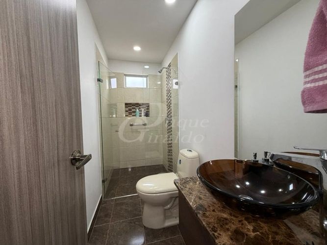 Casa de 3 alcobas en venta en La Ceja, 170 m² · foto 8 de 21