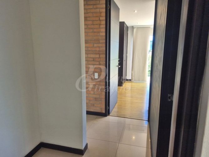 Apartamento de 2 alcobas en arriendo en La Florida, Medellín, 90 m² · foto 6 de 24
